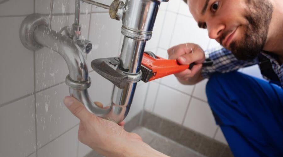 Local tankless water heater installation in Vinton, IA
